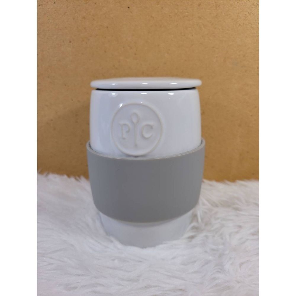Pampered Chef Ceramic Microwave Egg Cooker